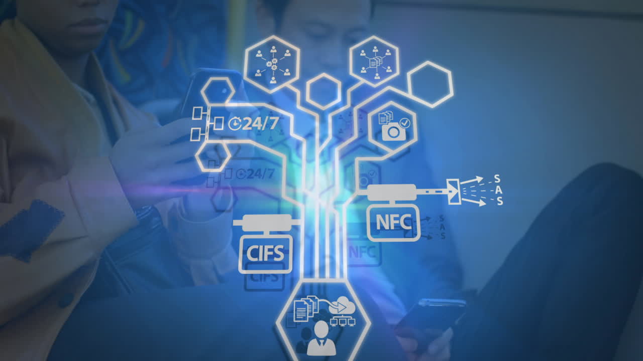 animación de conexiones de microprocesador sobre hombre de negocios y mujer de negocios usando teléfonos inteligentes