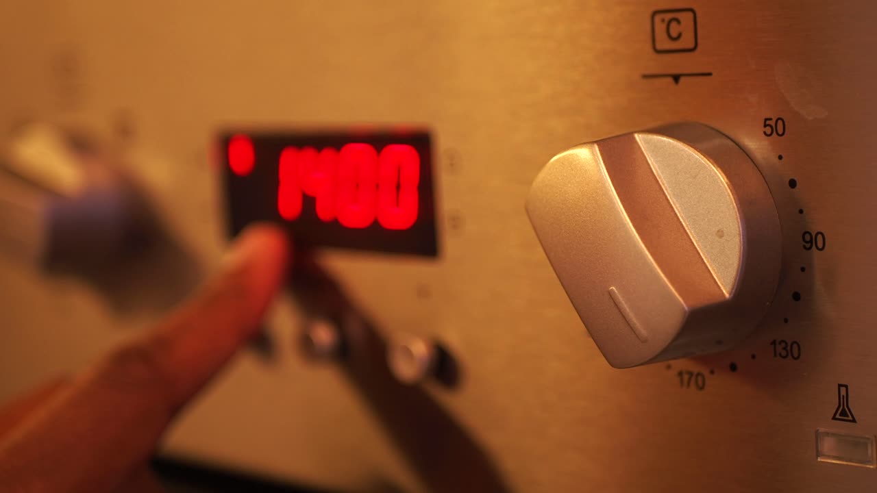 cerrar un horno ajustado a 400 grados fahrenheit