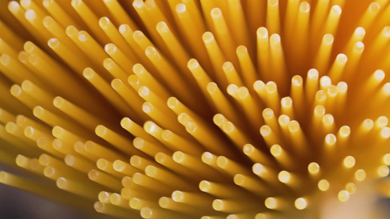 spaghetti italiano para el giro de la pasta