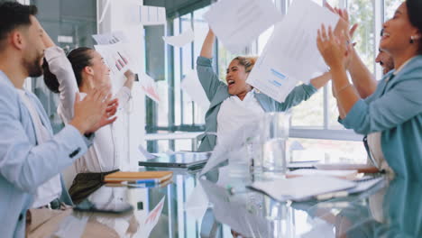 Celebración-Del-éxito,-Equipo-De-Finanzas