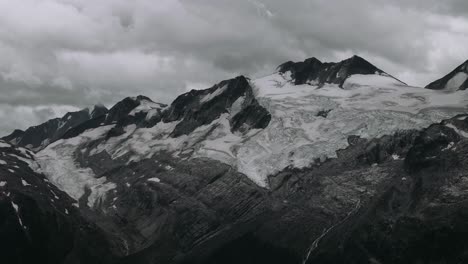 View-Of-Mount-Bonney-During-Winter-In-Canada---timelapse