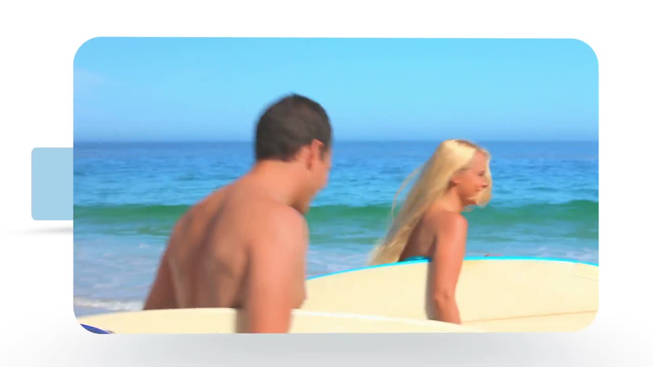 즐겁게 지내는 가족들의 몽타지