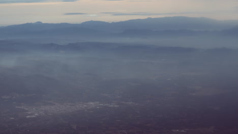 Panorama-Aus-Dem-Flugzeugfenster