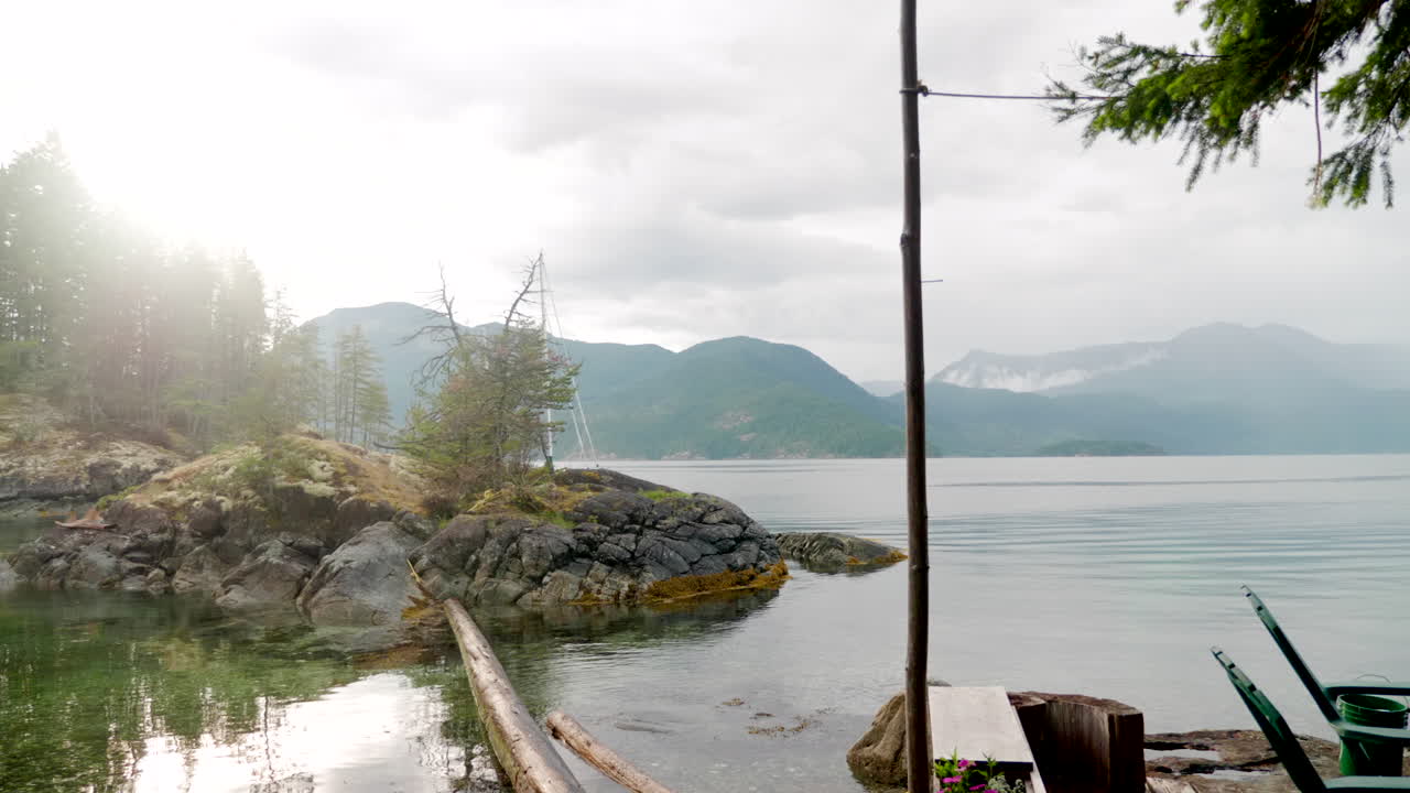 zrelaksować się w ukrytej zatoczce.