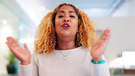 videogesprek, communicatie en gezicht van een vrouw