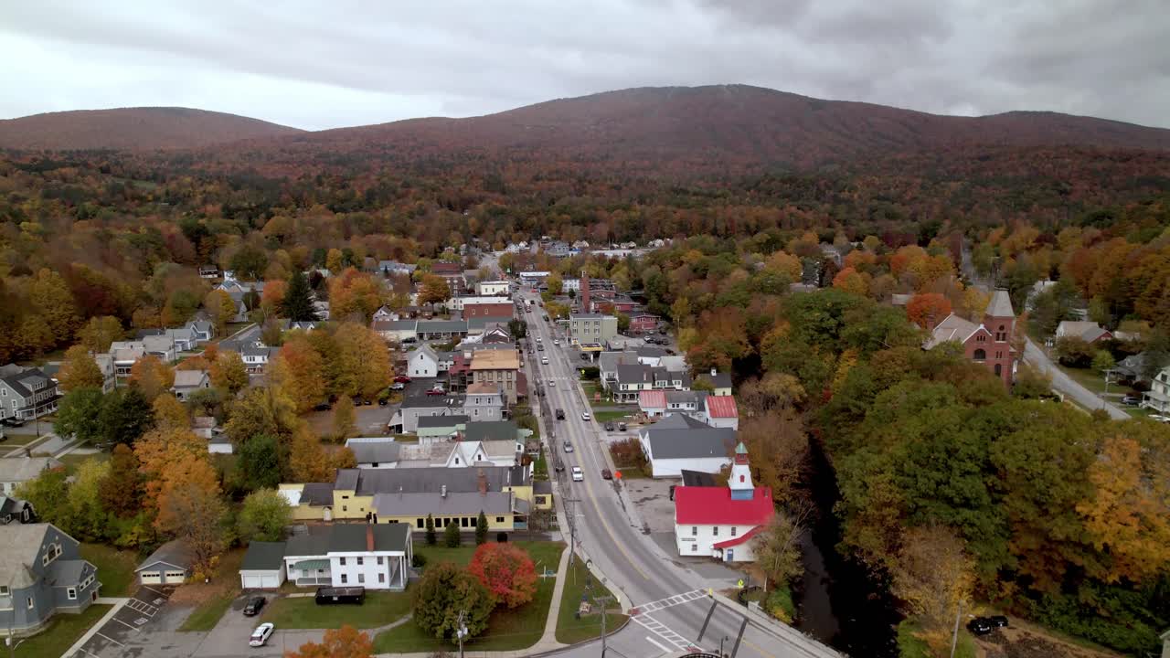 nueva inglaterra en otoño antena ludlow vermont