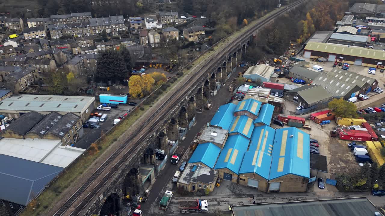 전형적인 노동계급 산업 도시, 요크셔 페니스 힐스 중심부에 있는 마을