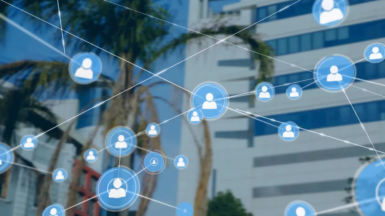 현대적인 사무실 건물 위의 아이콘과 연결 네트워크의 애니메이션