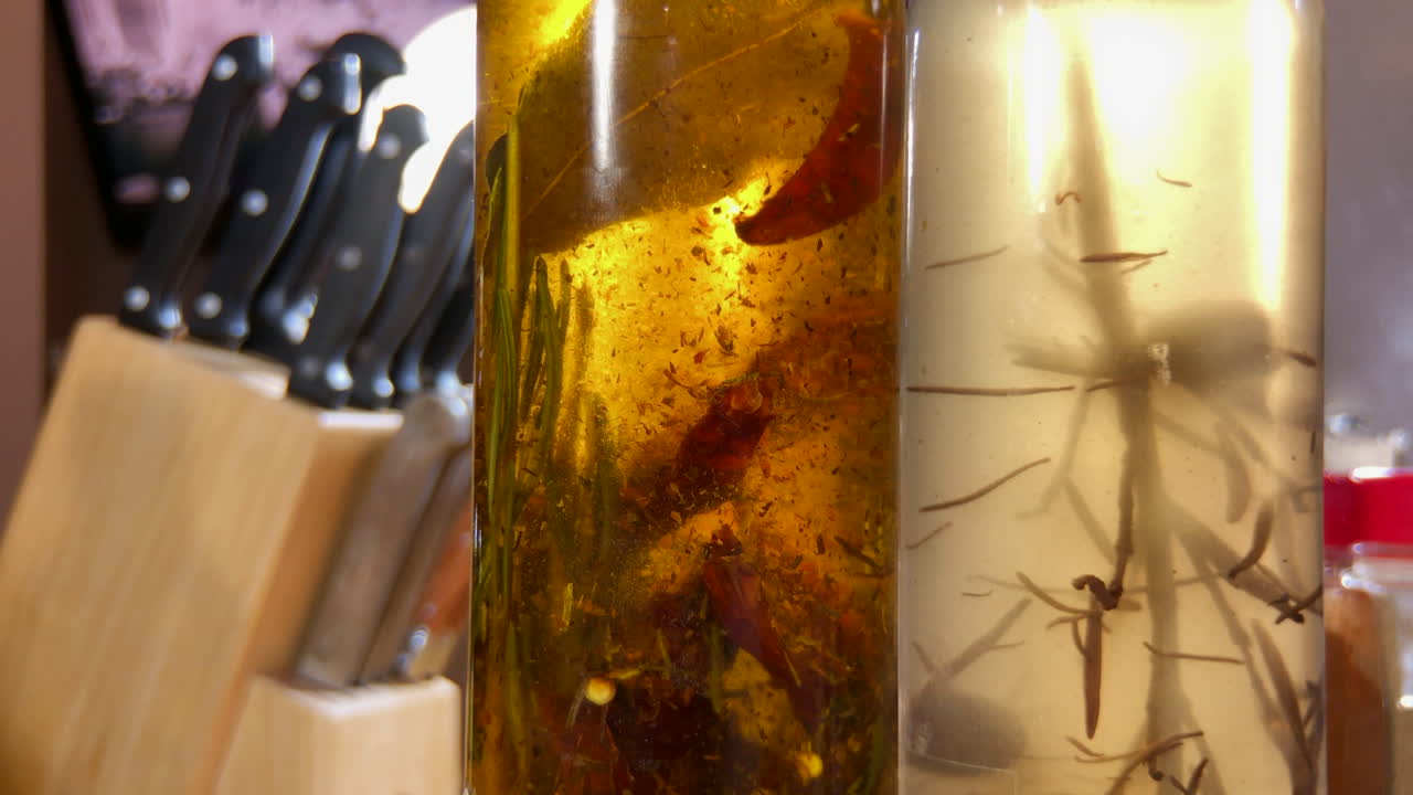 disparo de belleza de manada infundida con aceite de oliva y vinagre.