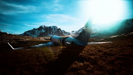 plane-crashed-on-a-mountain