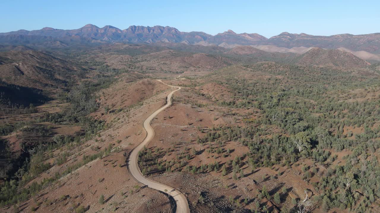 alto panorama pullback flinders range national park, bunyeroo gorge y razorback lookout
