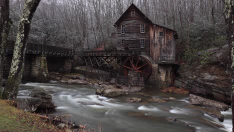 Schrotmühle-Am-Glade-Creek-Im-Zeitraffer