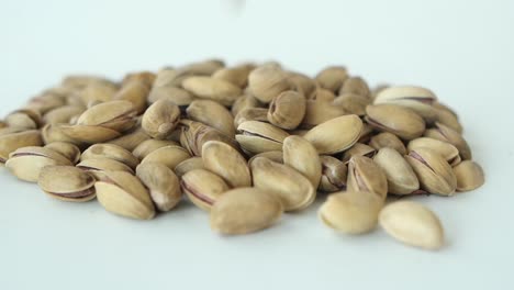 el montón de pistachos