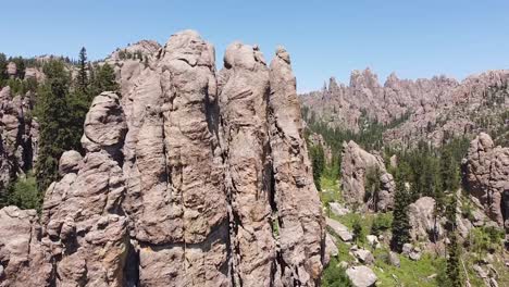 rock formations along the needles parkway in custer state park