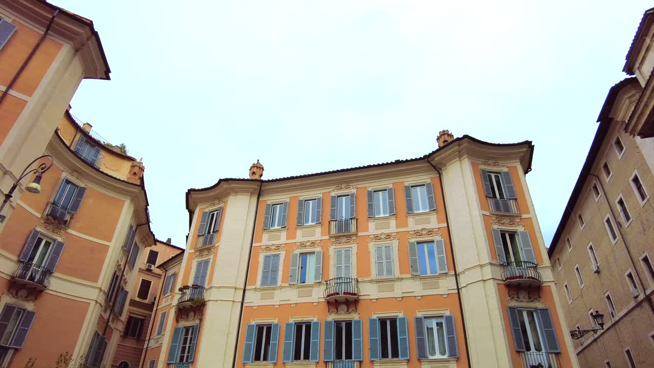 Roma, Italia - 16 luglio 2022: architettura esterna e design della Chiesa di Sant'Ignazio a Campus Martius