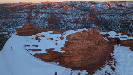 Panning-drone-shot-of-interesting-red-rock-formations-in-the-southwest-United-states