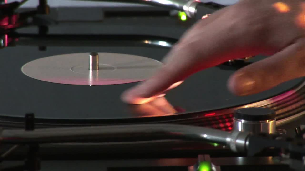 la escena de los clubes nocturnos