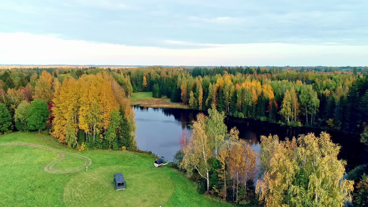 대안적 인 환경 친화적 인 컨테이너 집에서 생활
