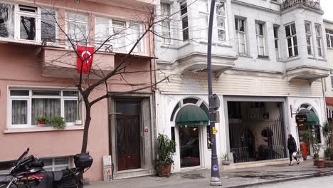 street scene in istanbul