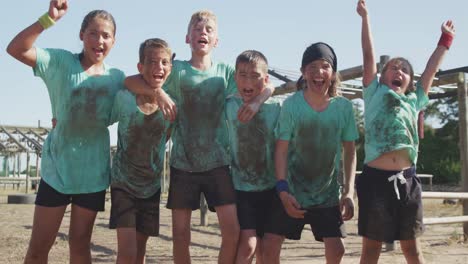 Group-of-Caucasian-boys-and-girls-at-boot-camp-together