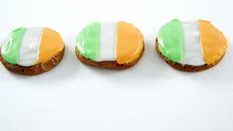 Galletas-Con-Crema-De-Bandera-Irlandesa-Para-San-Patricio