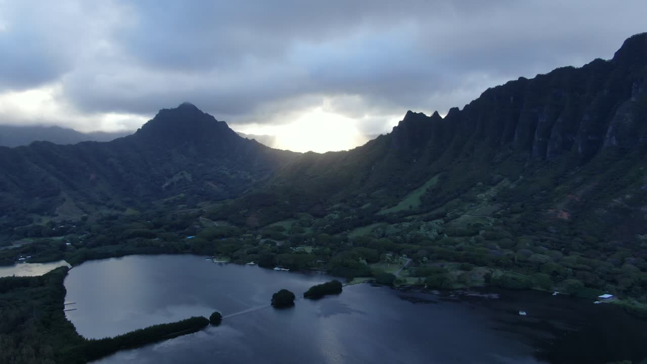Kualoa Valley, Oahu, Hawaii