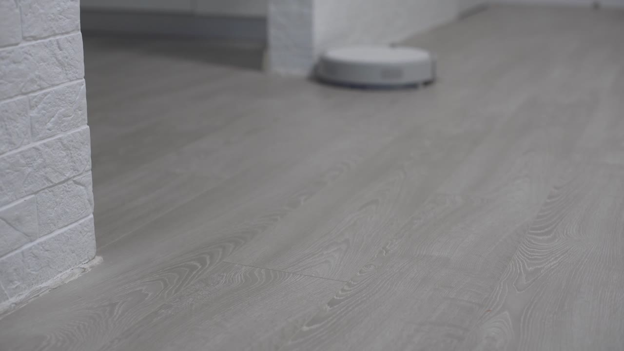 tecnología de videoconferencia en la cocina para videollamadas con colegas en el hogar y en las oficinas