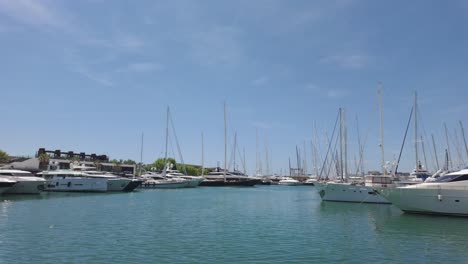 Palma-De-Mallorca,-Yachthafen,-Teure-Yachten,-Hafen-Der-Spanischen-Baleareninsel