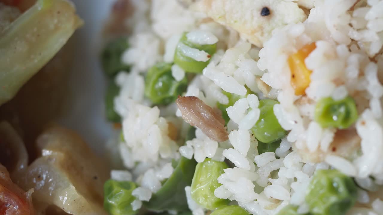 arroz frito de pollo