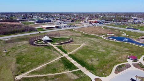 Parque-Carrington-En-Tulsa,-Oklahoma,-Disparo-De-Drone