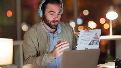 Training, education and presentation on a laptop