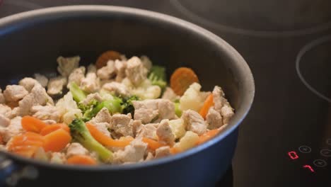 chicken and vegetable stir-fry