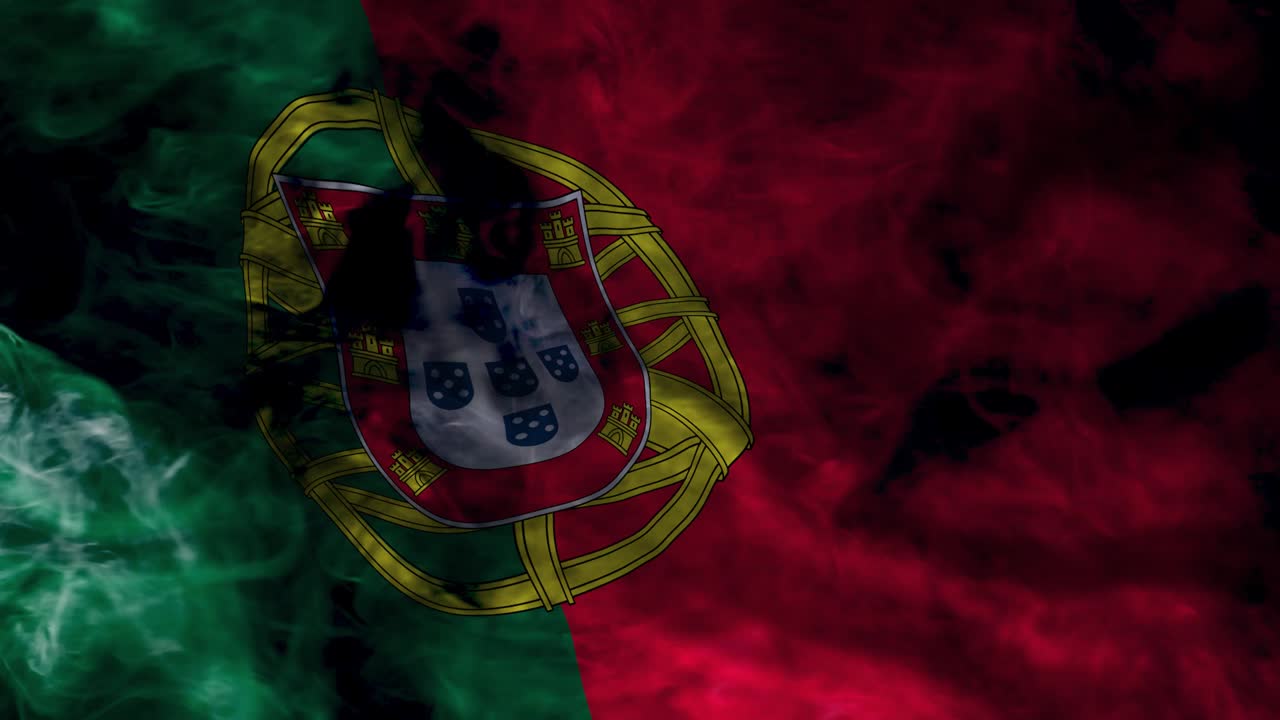 ondeando la bandera portuguesa