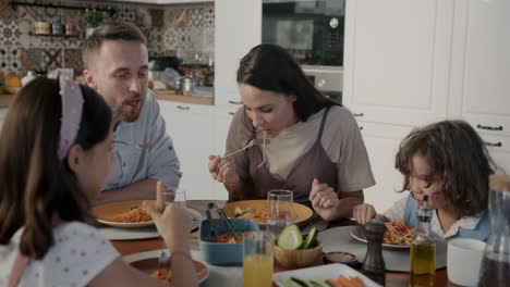 cena en familia