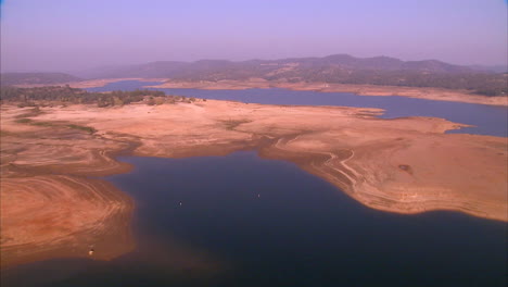 La-Sequía-Drena-Los-Embalses-De-Californias-2