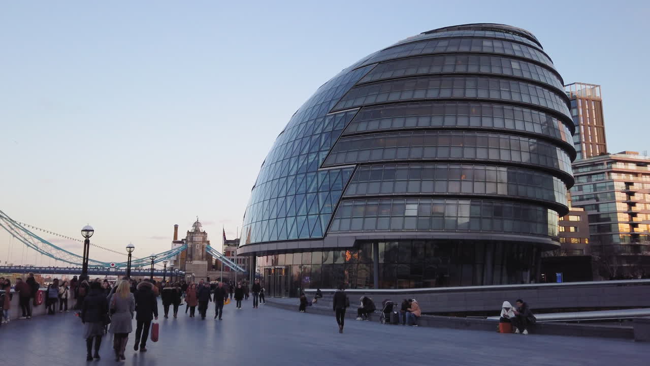 Establishing view of the City Hall, office to the Mayor and London Assembly
