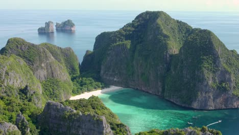 Weltberühmter-Strand-Von-Maya-Bay