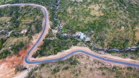 Calle-Comercial-En-Kapenguria-Kenia-Con-Un-Diseño-único