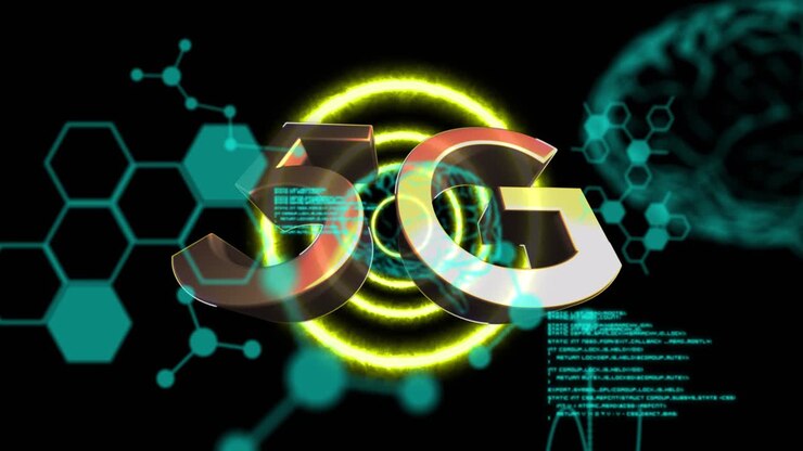 Animatie van 5G-tekst met gegevensverwerking over gloeiende menselijke hersenen en paarse cirkels.