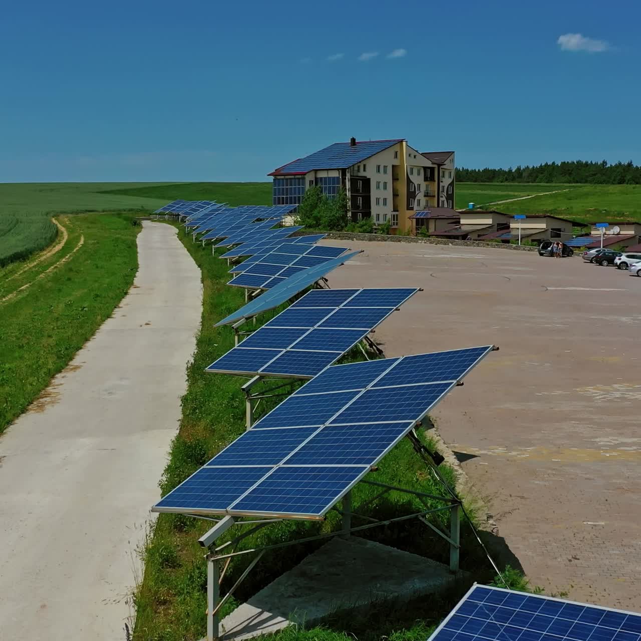 Aerial solar photovoltaic