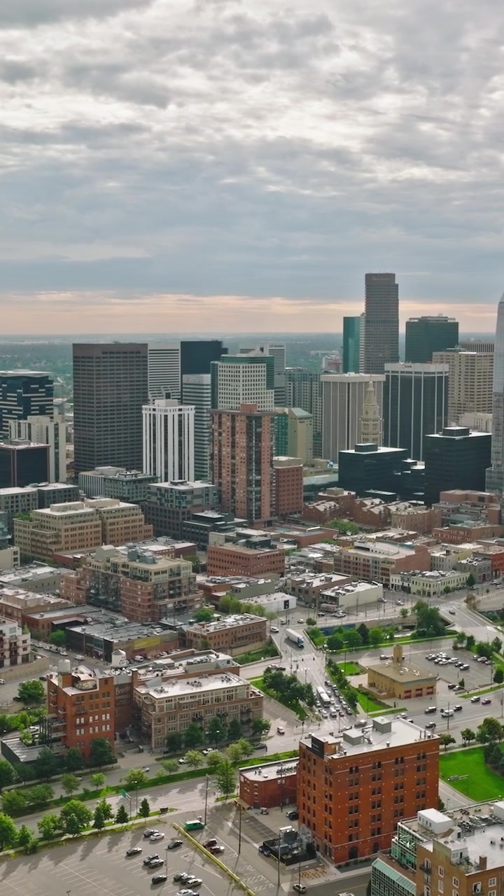 Panorama aereo urbano di Denver, Colorado, vista con drone