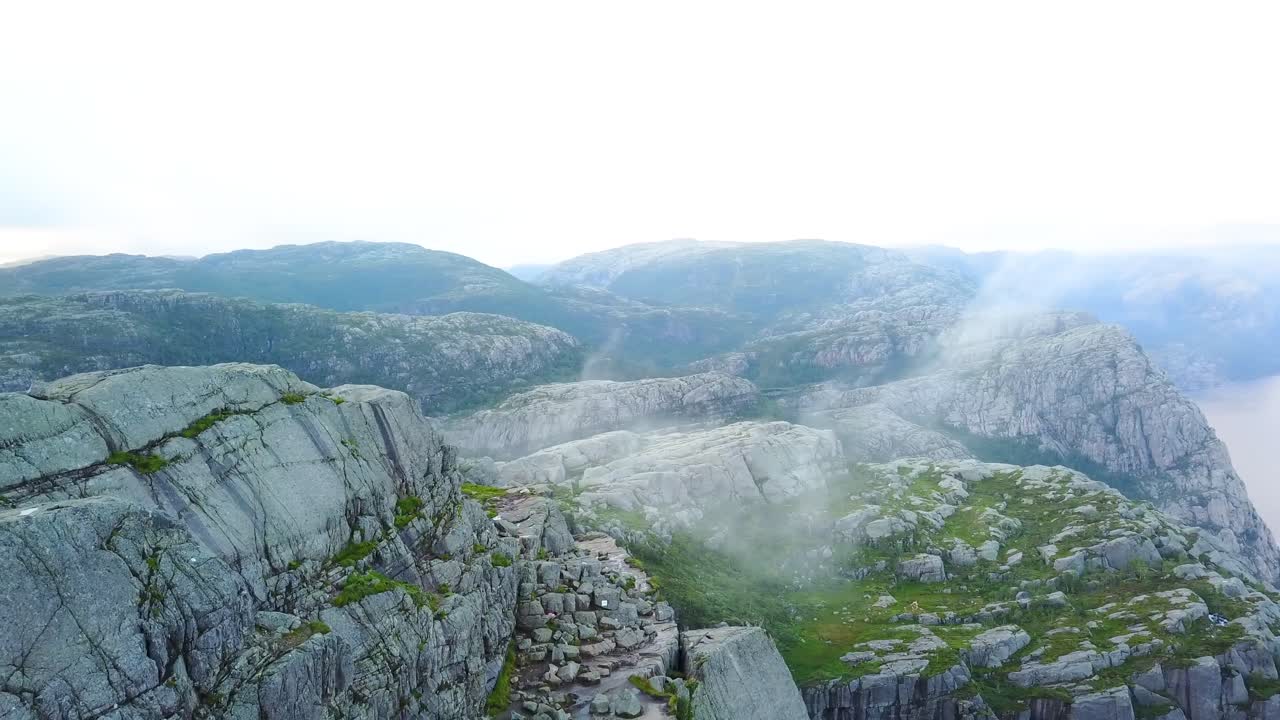 노르웨이 공중 드론 샷 1.mp4의 preikestolen