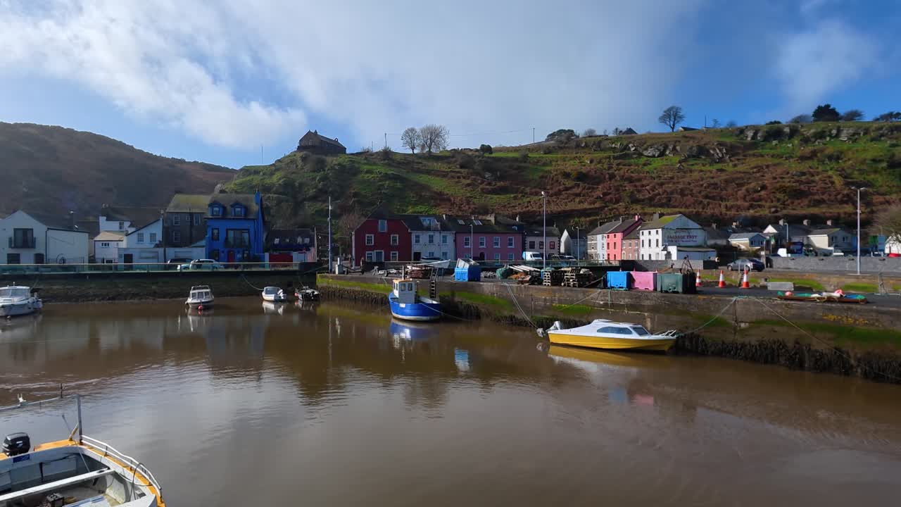 Passage East Waterford pittoresk traditionell fiskeby färgglada hus storslagna platser