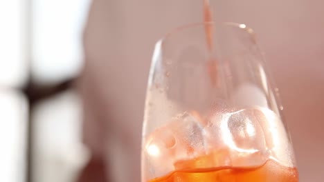 aperol spritz cocktail