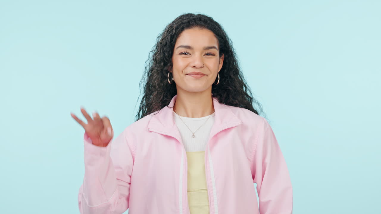 está bien, firma, cara y mujer con acuerdo.