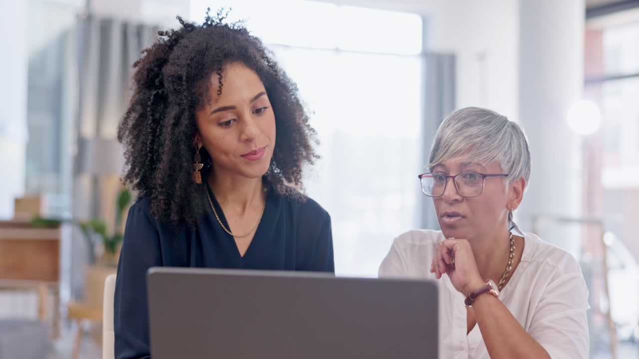 formación, retroalimentación y trabajo en equipo