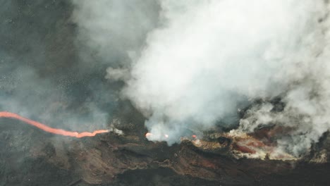 Gas-Proveniente-De-La-Erupción-Del-Volcán-Pacaya-En-Guatemala