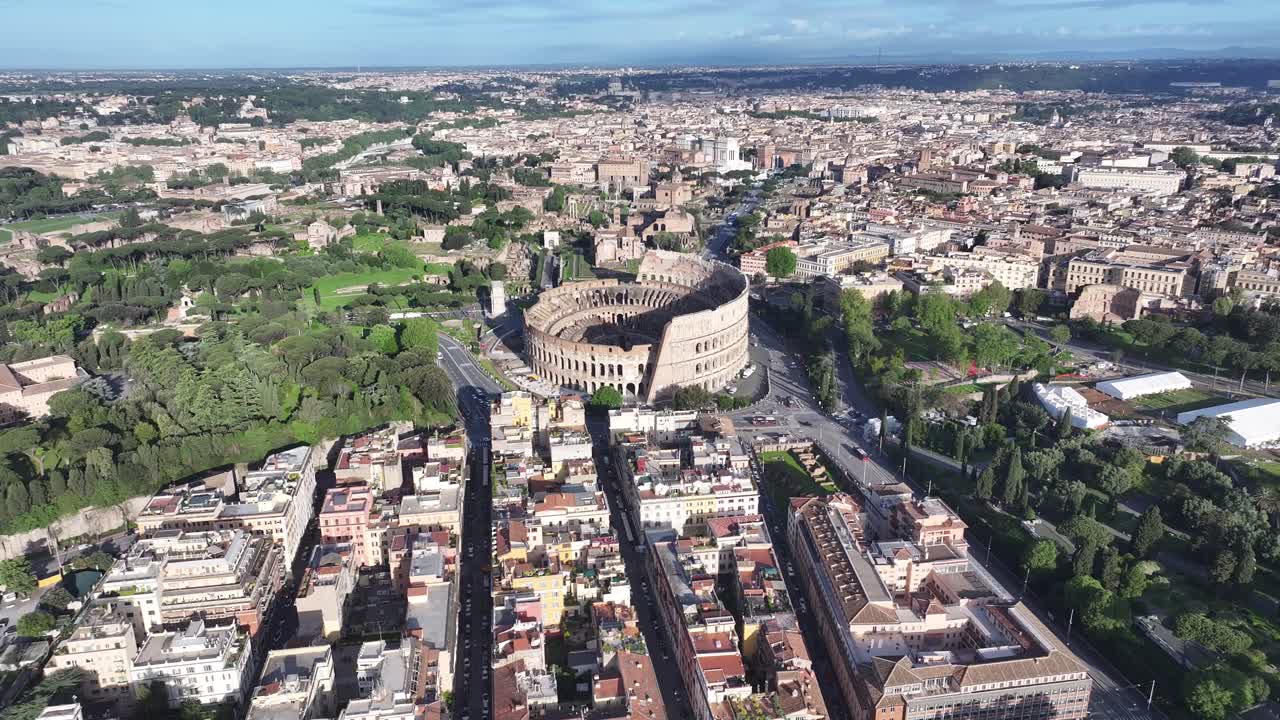 Rome Coliseum At Rome In Lazio Italy. Cultural Heritage. Beautiful Cityscape. Rome Coliseum At Rome In Lazio Italy. Medieval Landscape. Archaeological Excavation. Italy Skyline.