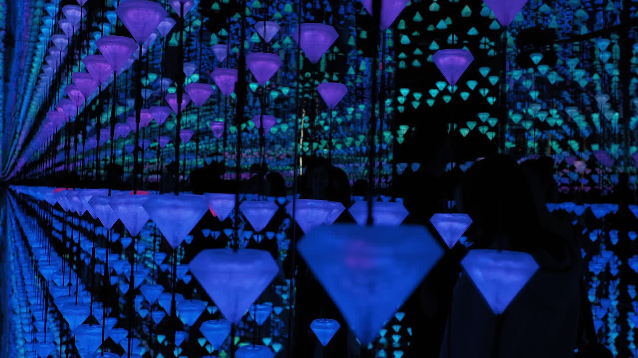 블루 다이아몬드 조명 설치