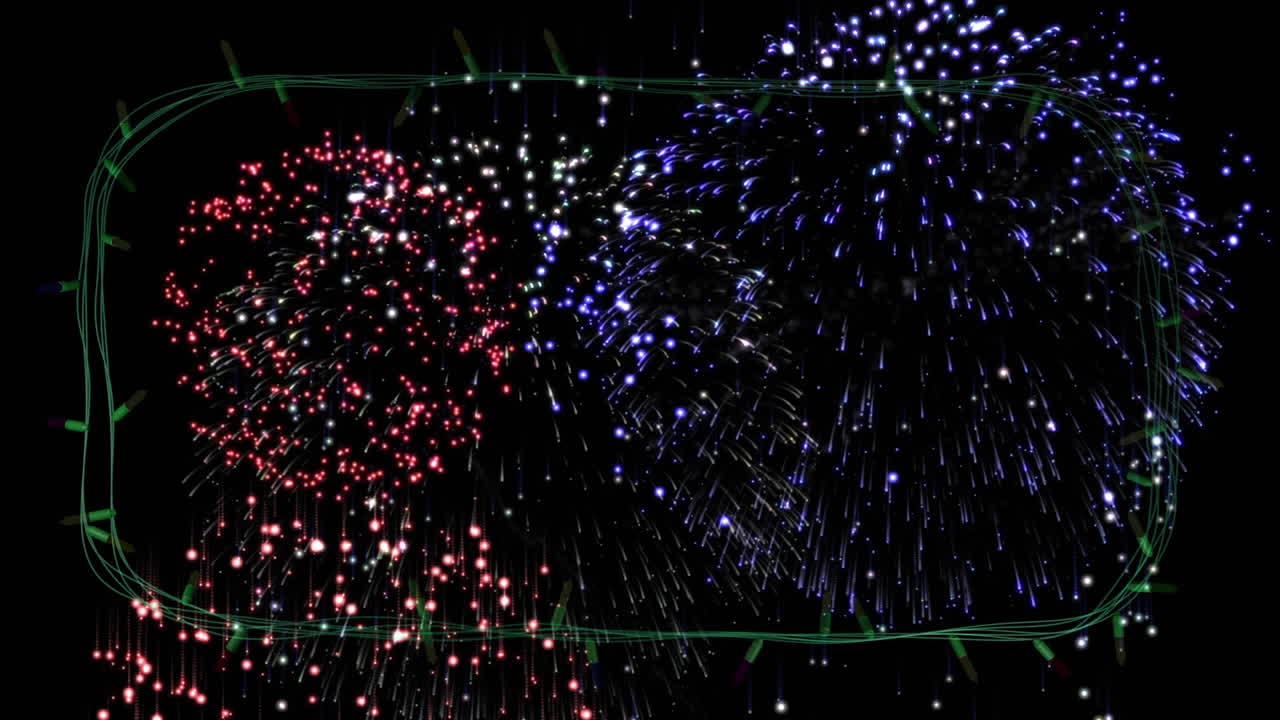 검은 바탕에 크리스마스 불빛과 불꽃놀이의 애니메이션